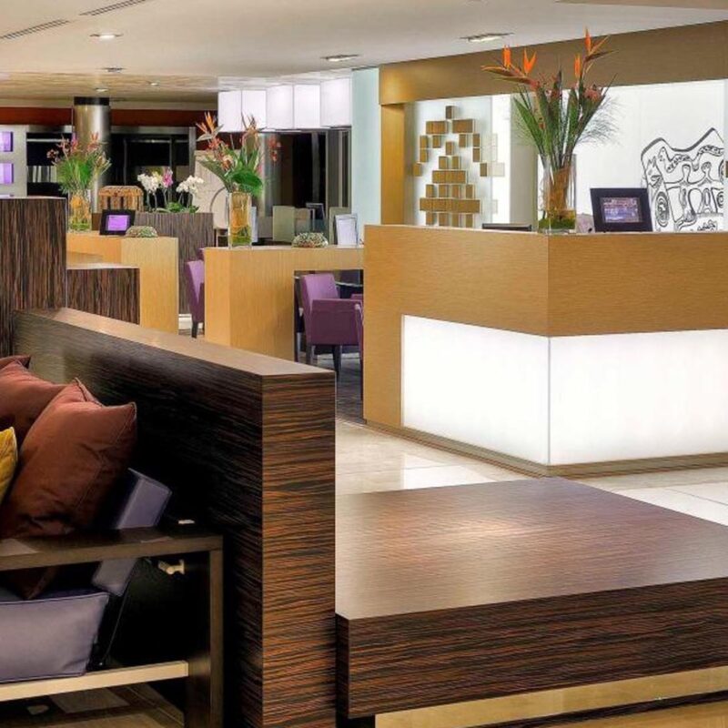 ARREDAMENTO-HOTEL-RECEPTION